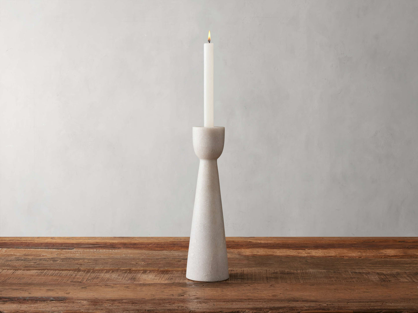 Omo Marble Taper Holder