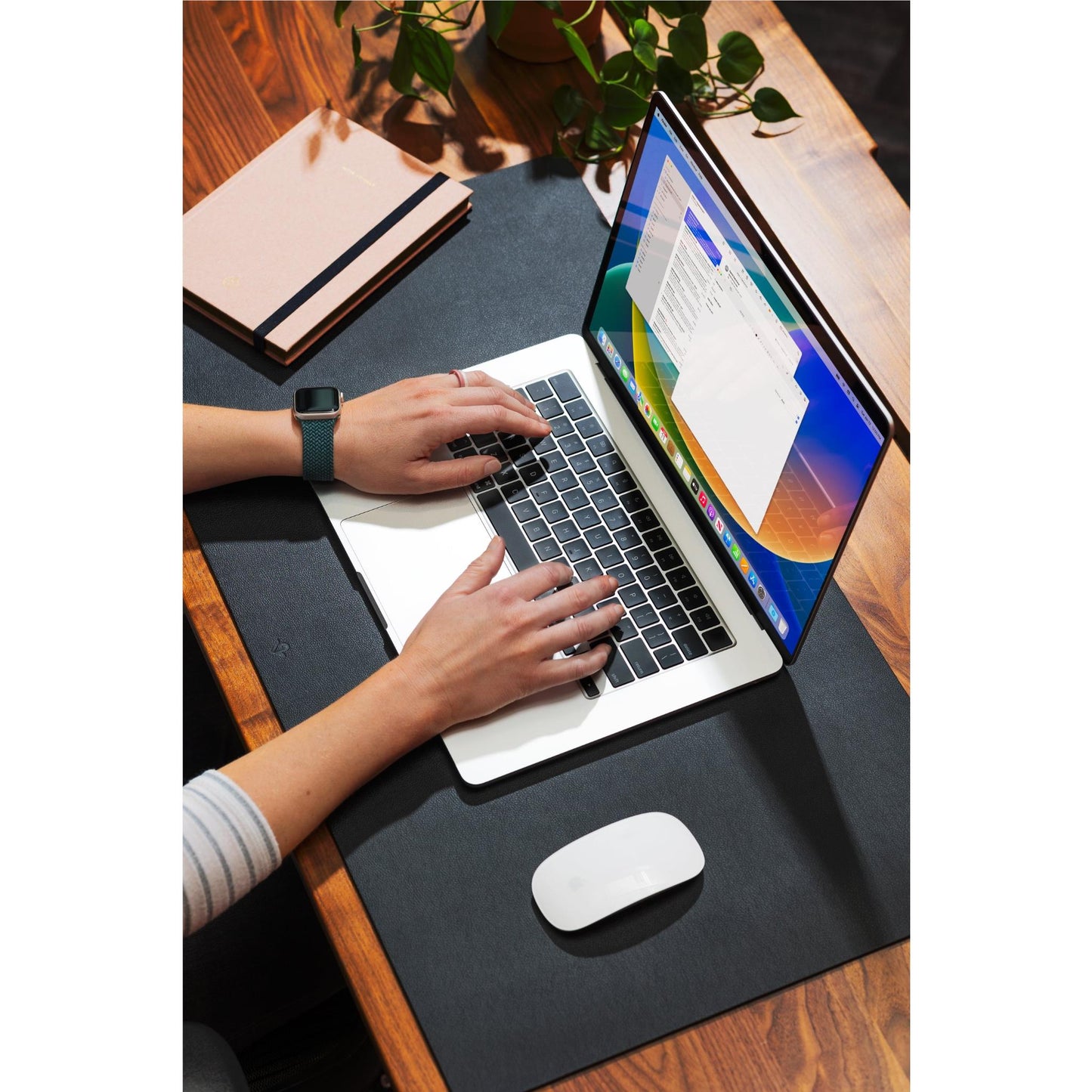 Twelve South Deskpad (Black)