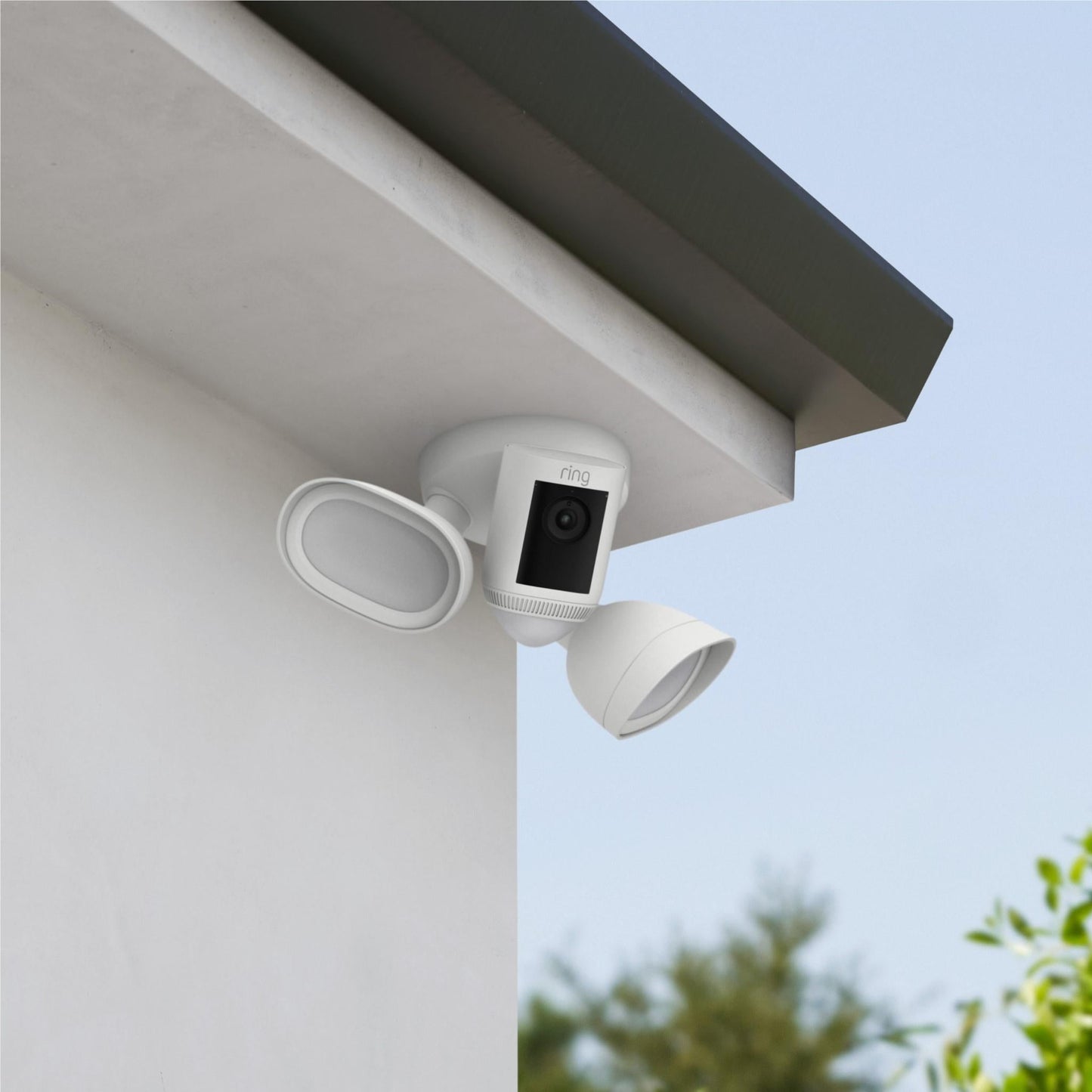Ring Floodlight Camera Wired Pro (White)