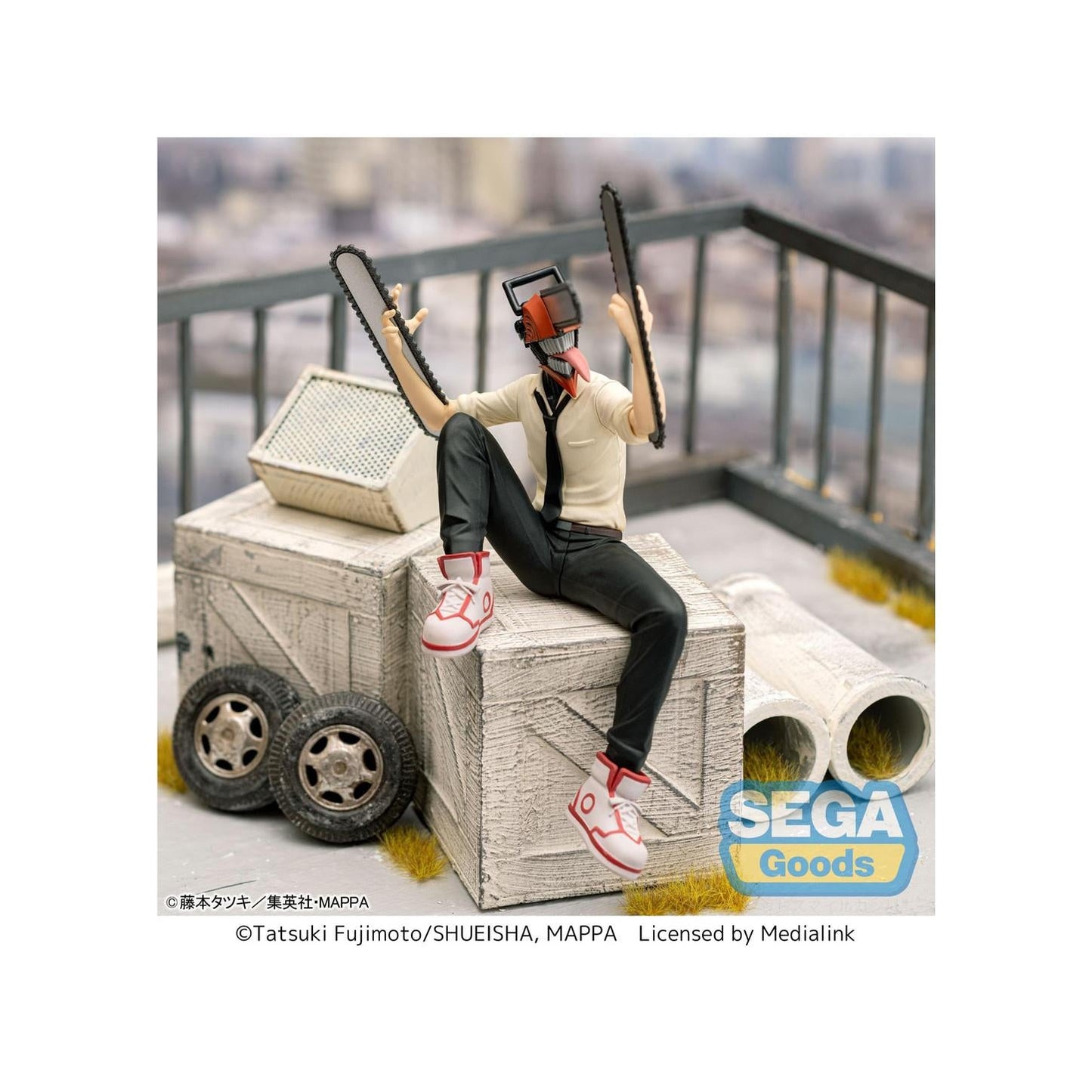 Chainsaw Man: Perching Figure Chainsaw Man Figure