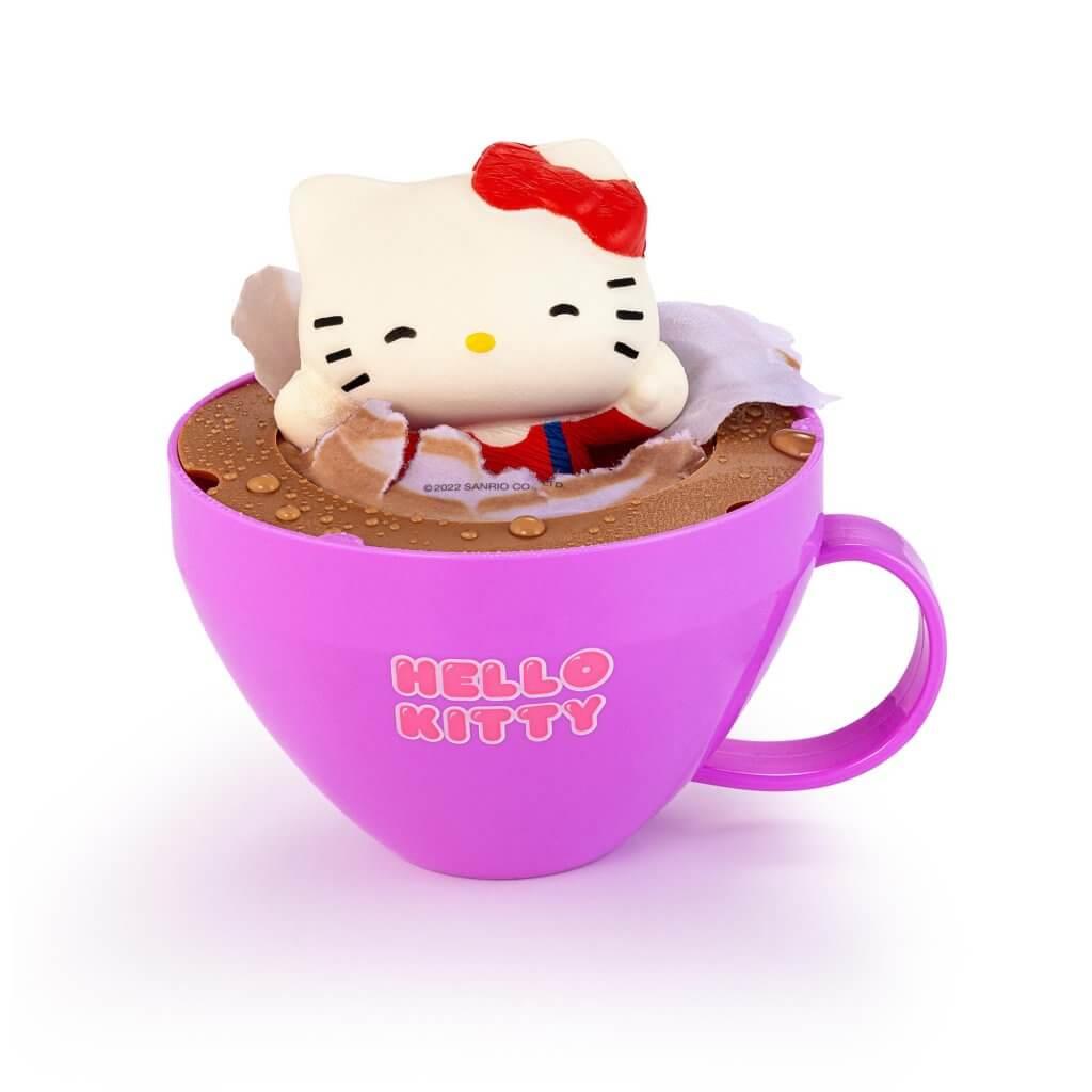 Hello Kitty - Cappuccino Cups Surprise