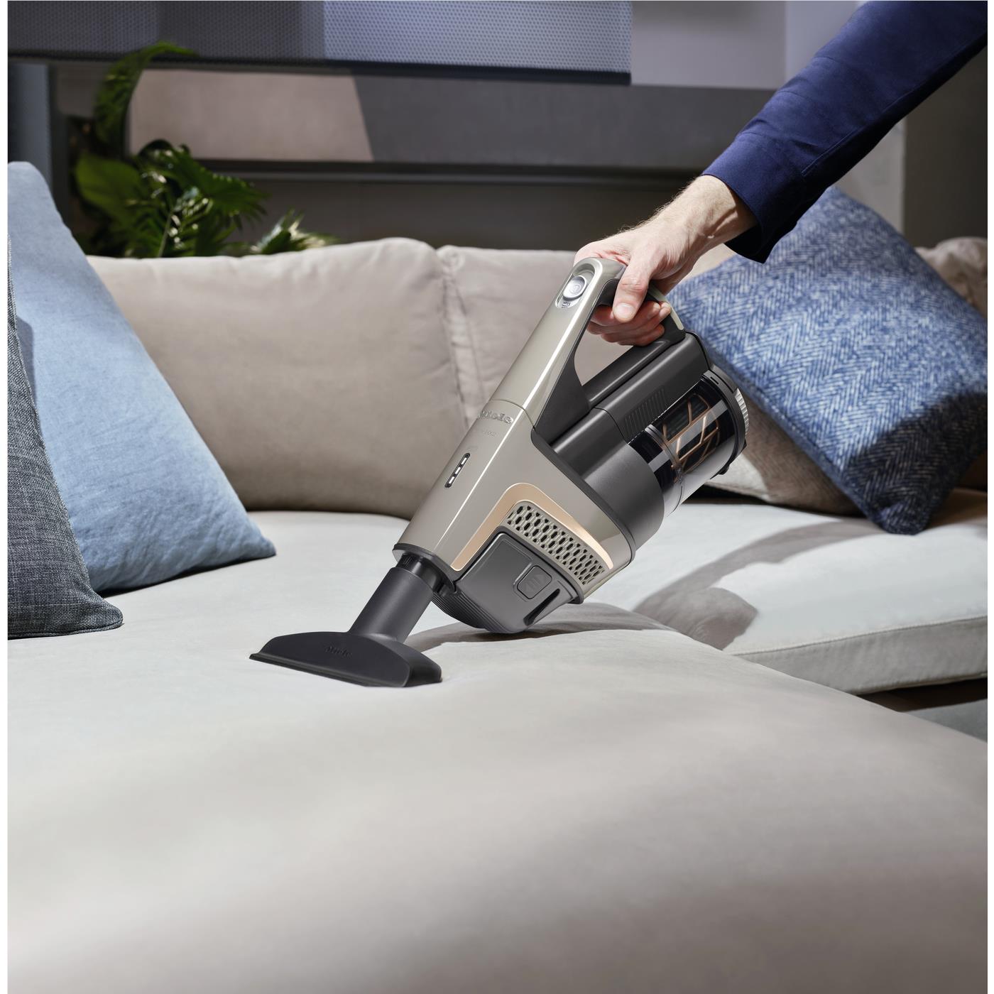Miele Triflex HX2 Performance Stick Vac