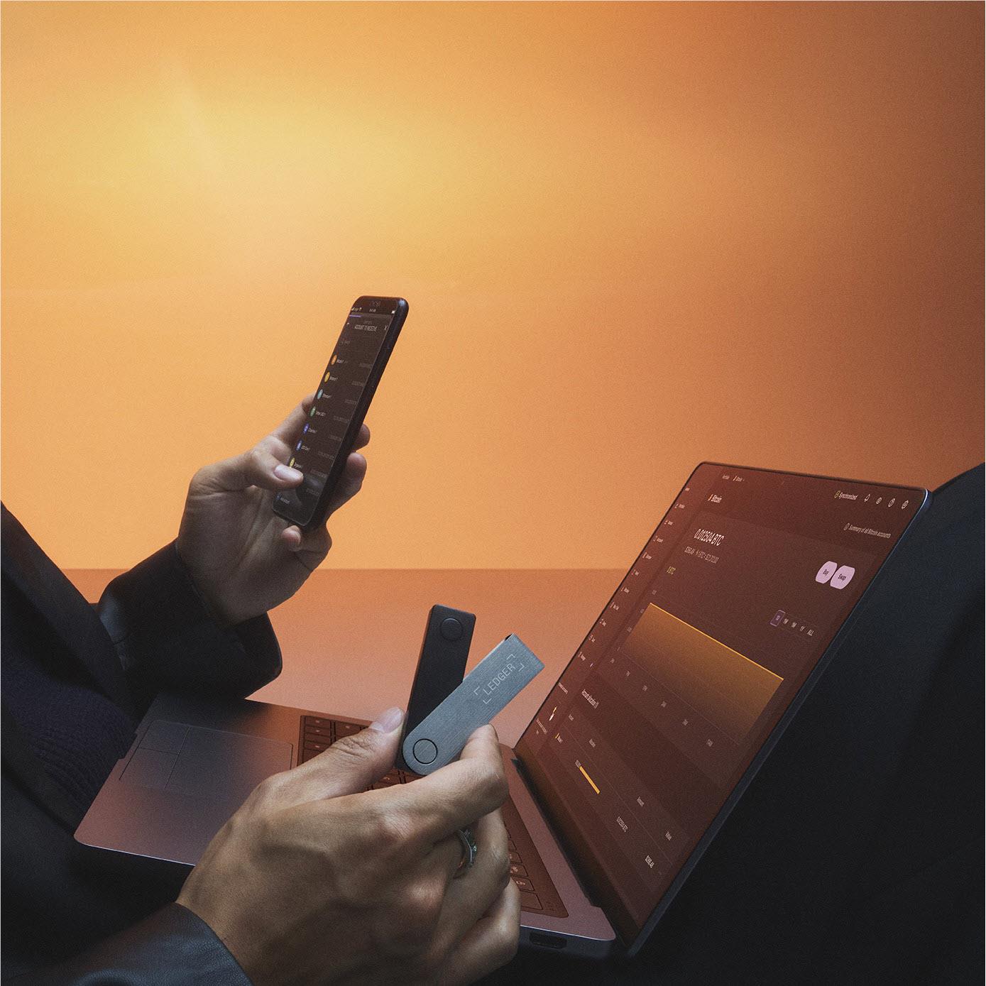 Ledger Nano X Digital Wallet (Sapphire Blue)
