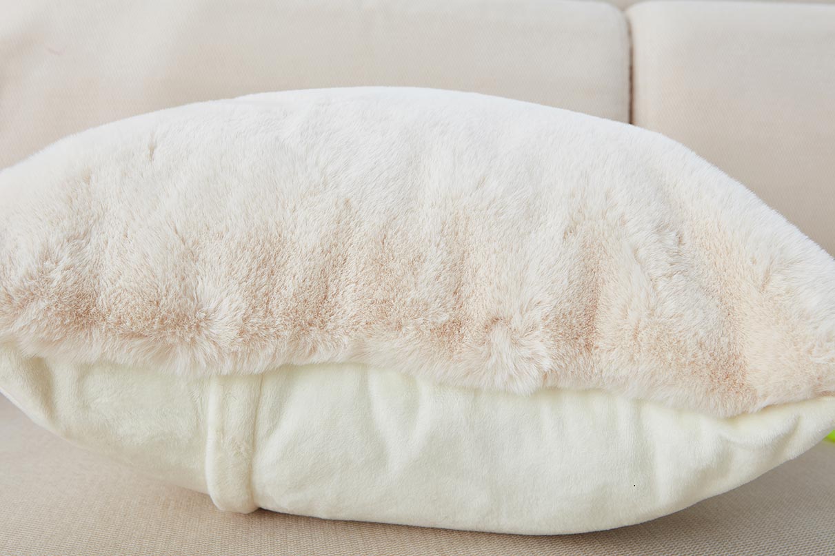 Floryn Luxury Chinchilla Faux Fur Pillow, 18" x 18"