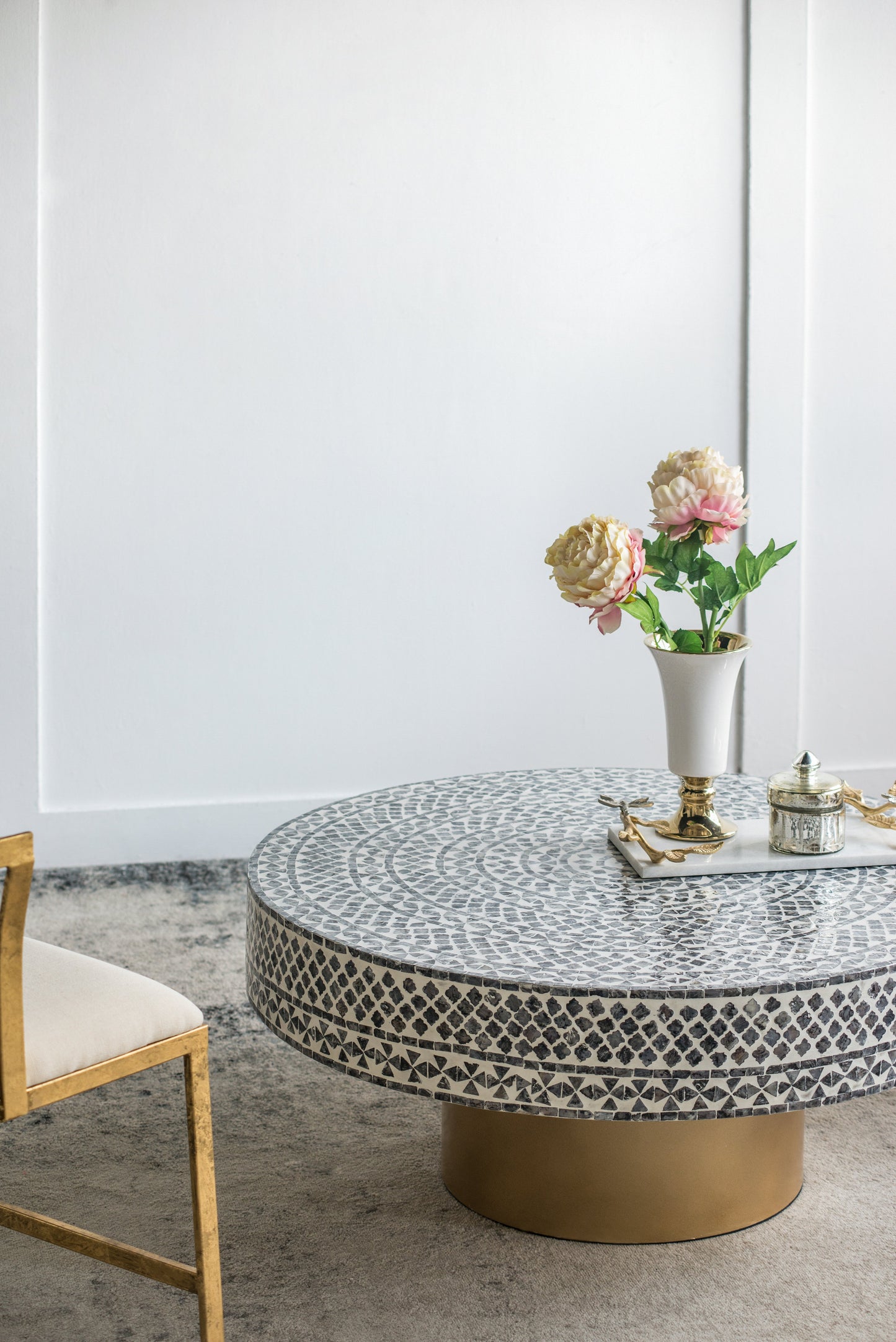 Alacrits Round Coffee Table with Capiz Design and Pedestal Base