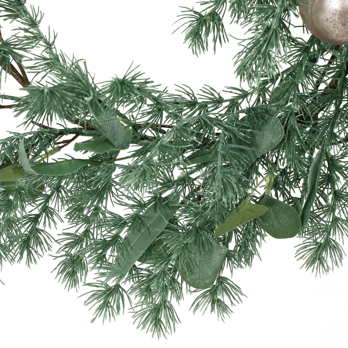 Pineneedle Garland with Ball