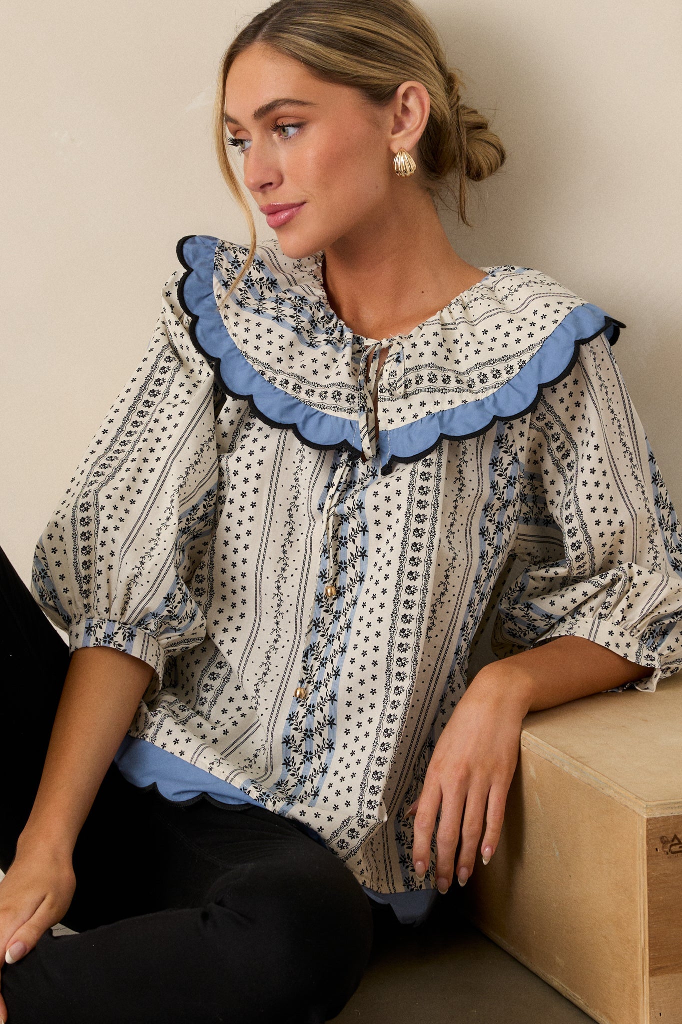 Pay Attention 100% Cotton Ivory Floral Scallop Hem Top