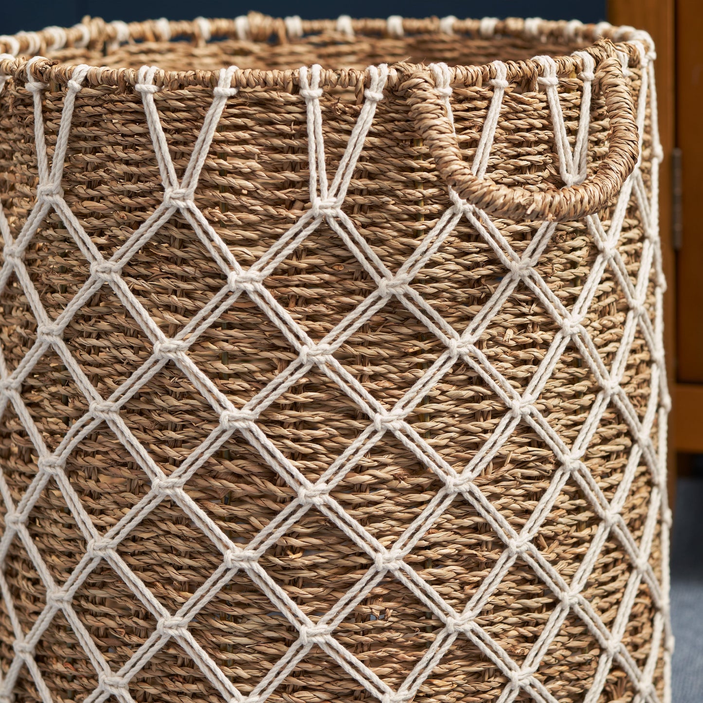 Storage Basket with Plaid Rope Weave Pattern