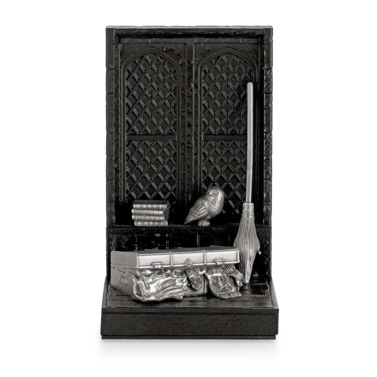 Harry Potter - Harry's Dormitory 5" Pewter Bookend