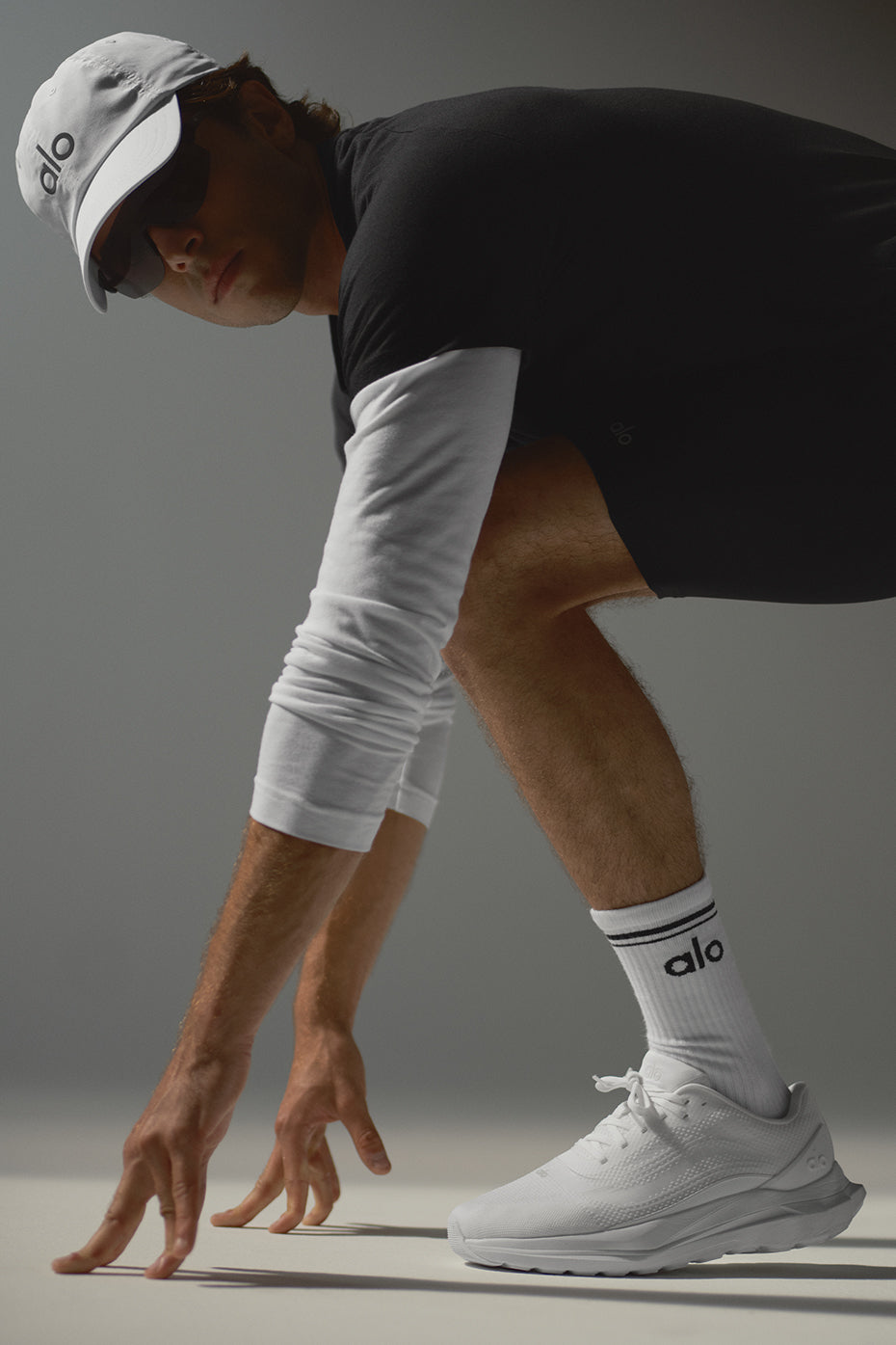 Alo Runner - White/White