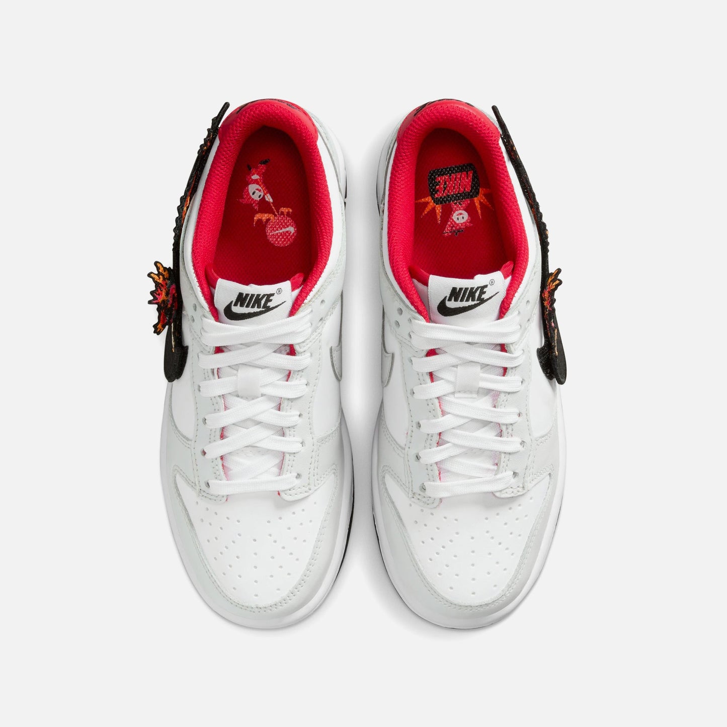Nike GS Dunk Low SE- Grey / Red