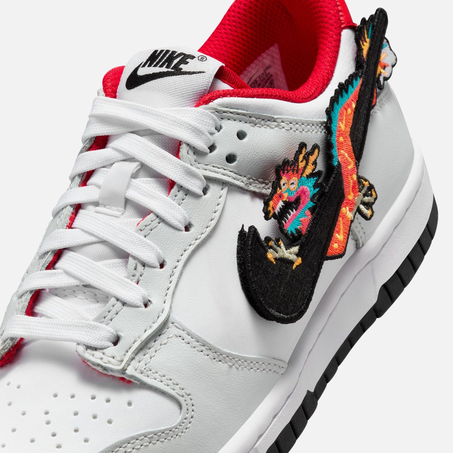 Nike GS Dunk Low SE- Grey / Red