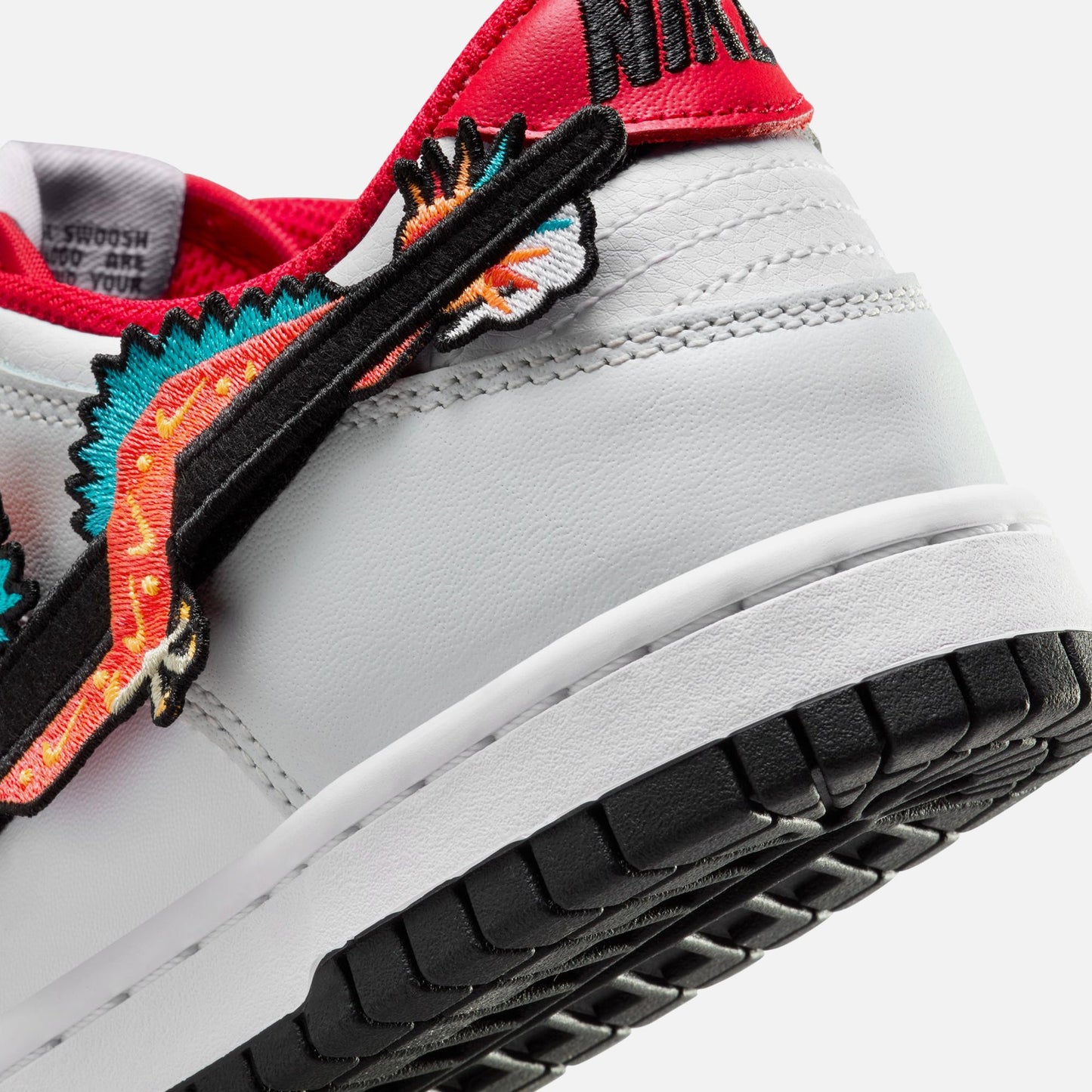 Nike GS Dunk Low SE- Grey / Red