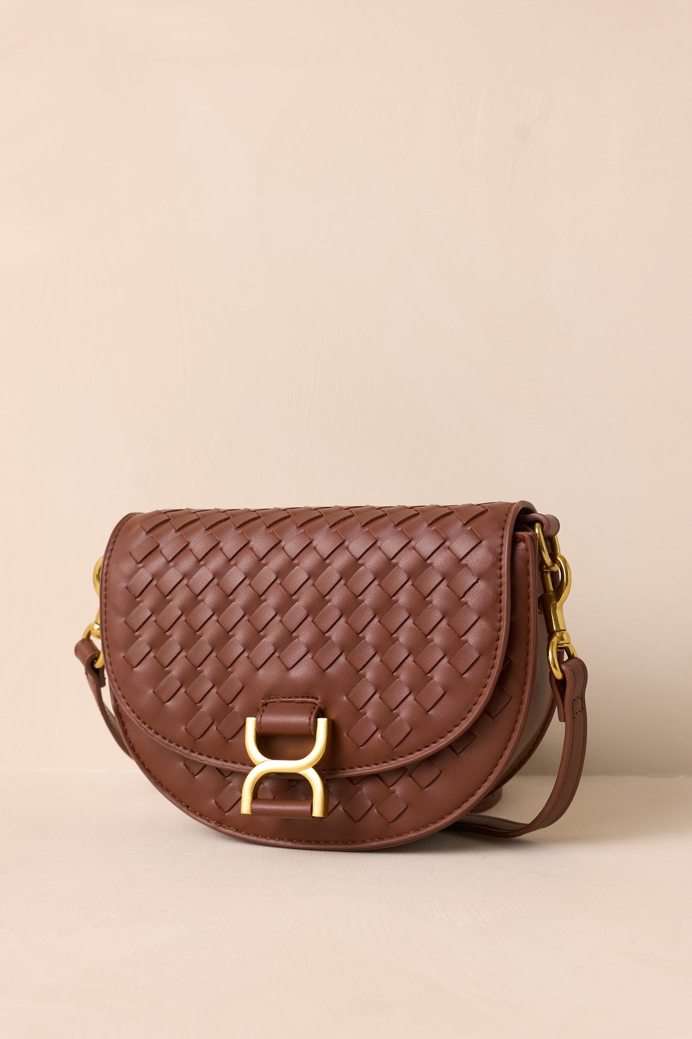 Tempest’s Call Chocolate Brown Woven Faux Leather Handbag