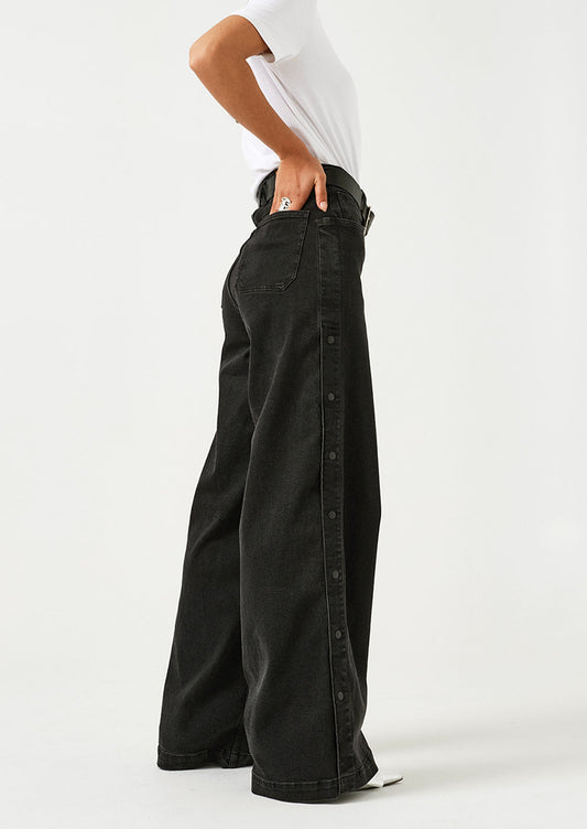 Bay Jean with Side Snaps
