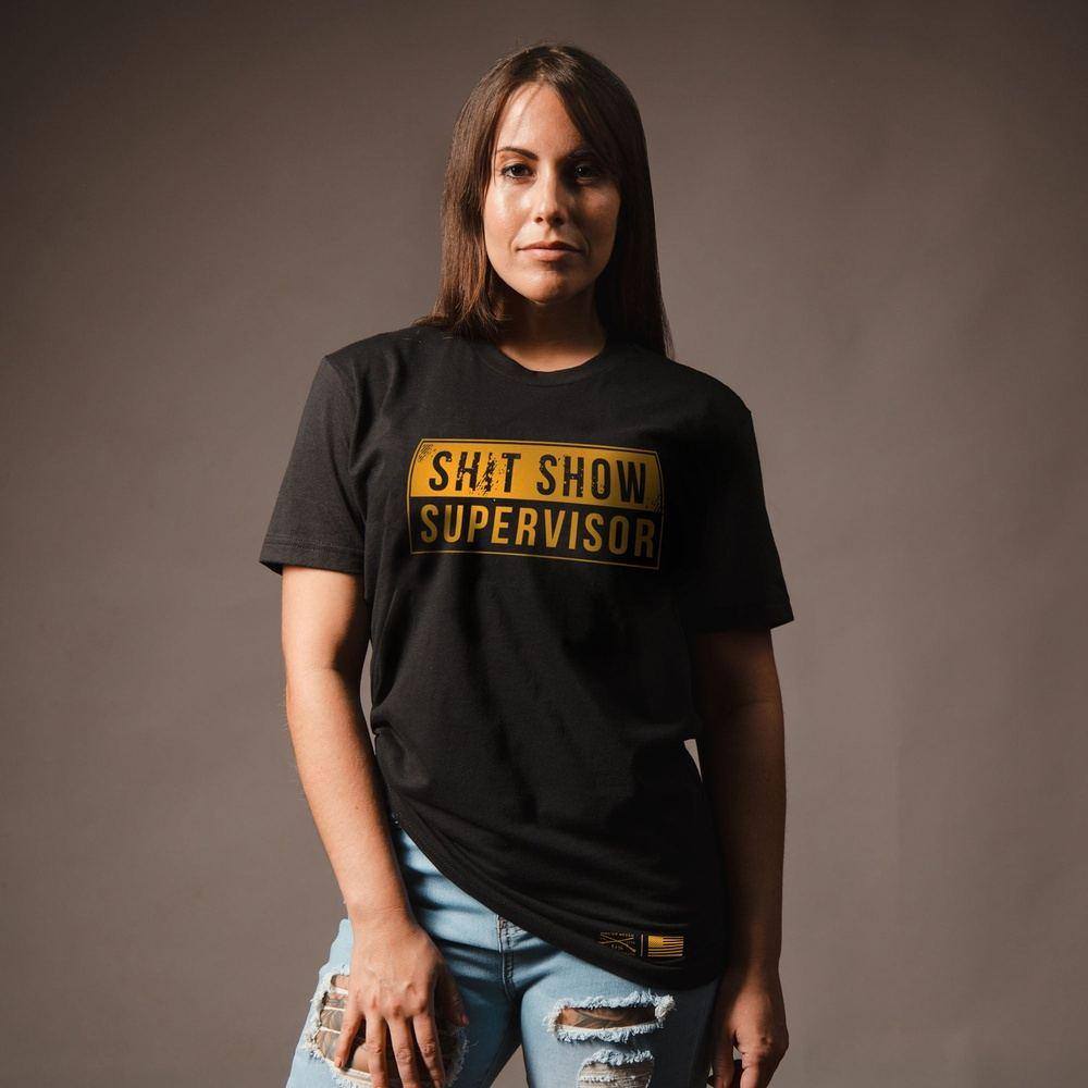 Women's Sh*t Show Supervisor Boyfriend Fit T-Shirt - Black