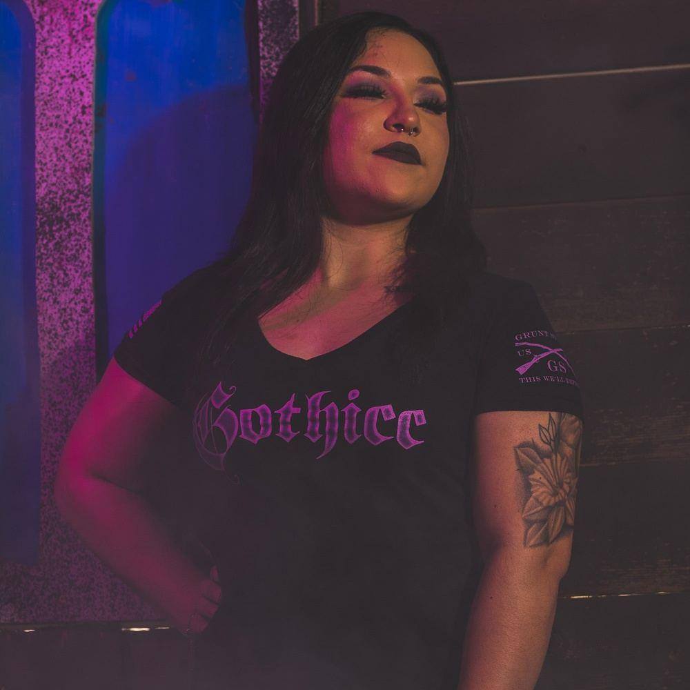 Women's Gothicc V-Neck T-Shirt - Black