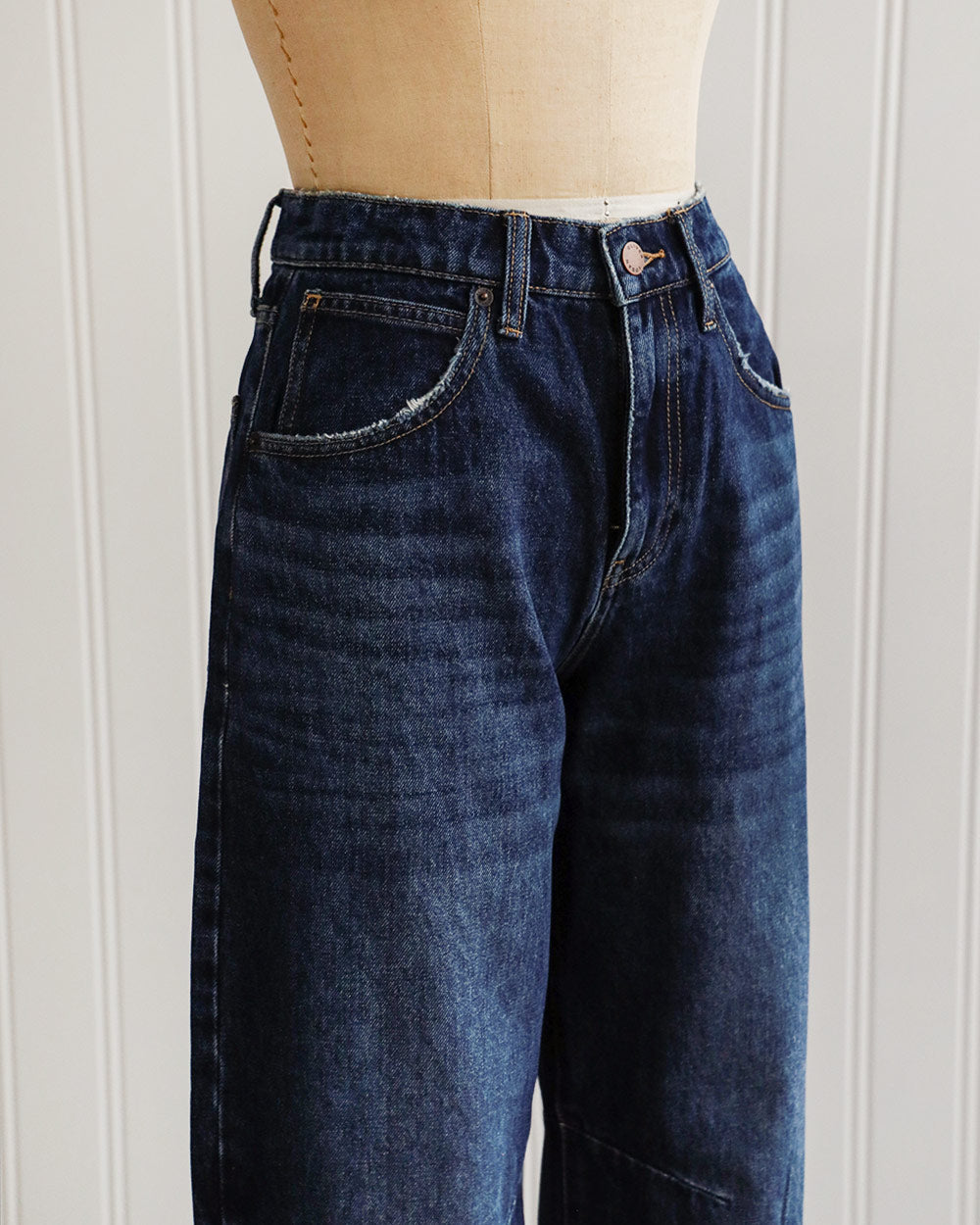 Sutton Barrel Jeans