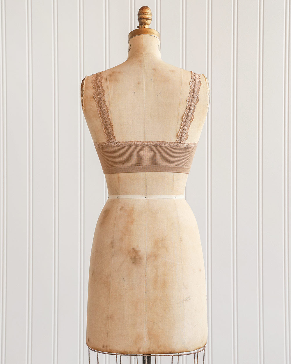 Claire Bralette - Mocha