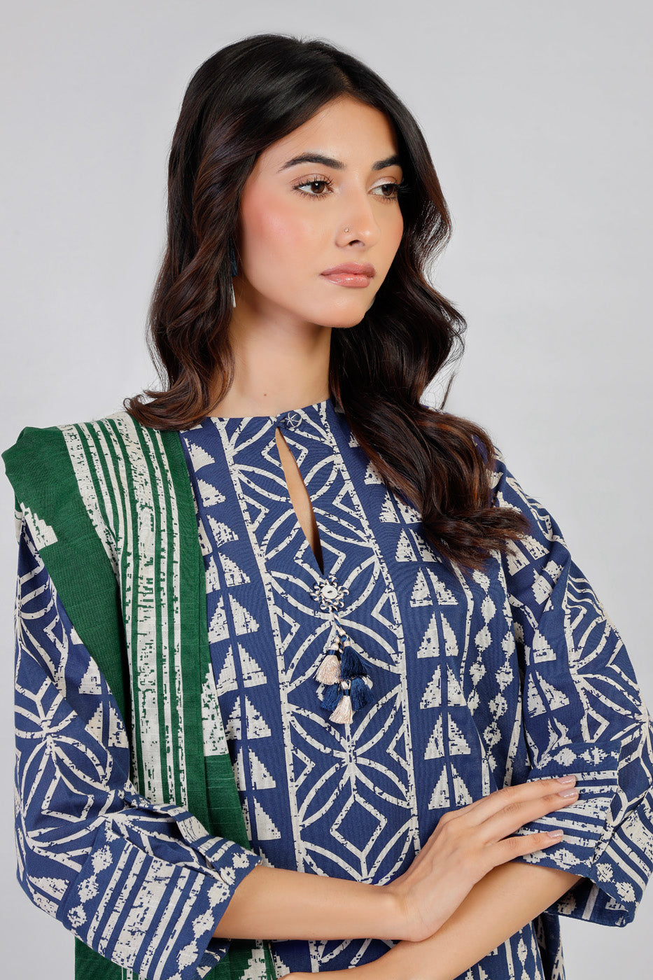 3 Piece Printed Khaddar Suit With Light Khaddar Dupatta