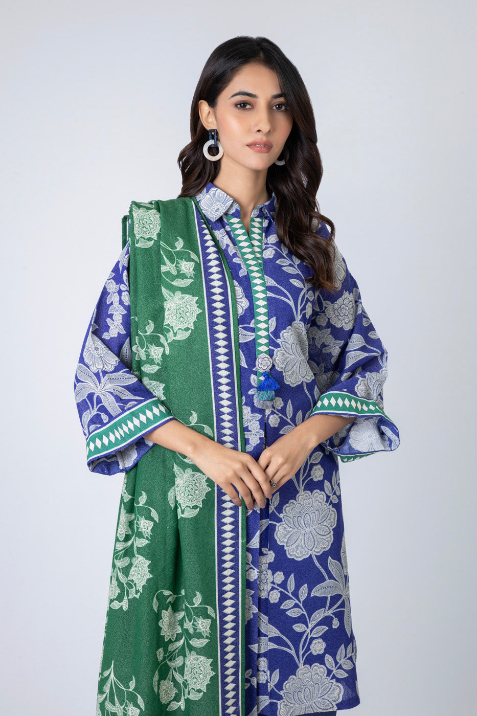 3 Piece Printed  Karandi Suit With  Karandi Dupatta