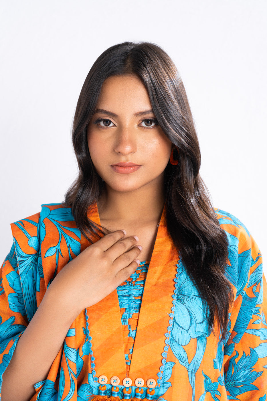 3 Piece Printed Khaddar Suit With Light Khaddar Dupatta