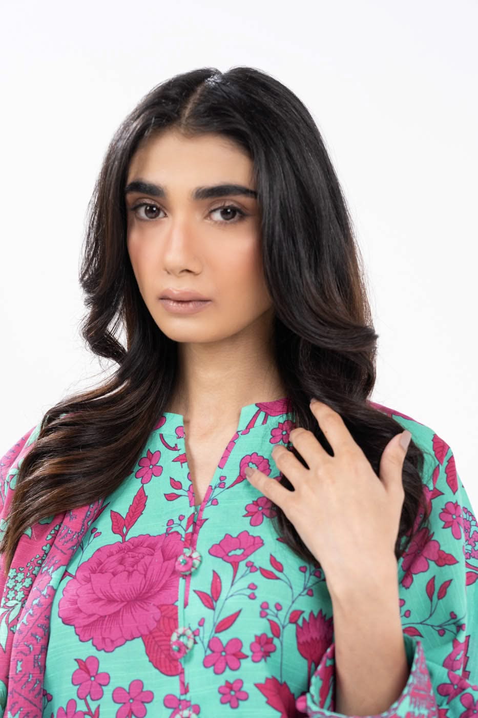 3 Piece Printed Khaddar Suit With Light Khaddar Dupatta