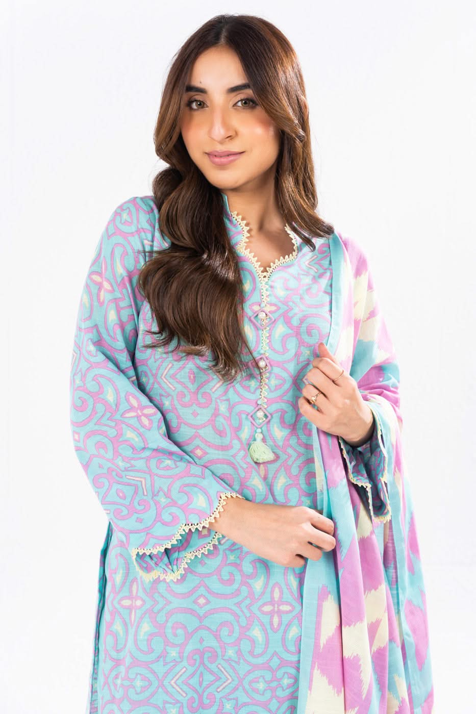 3 Piece Printed Khaddar Suit With Light Khaddar Dupatta