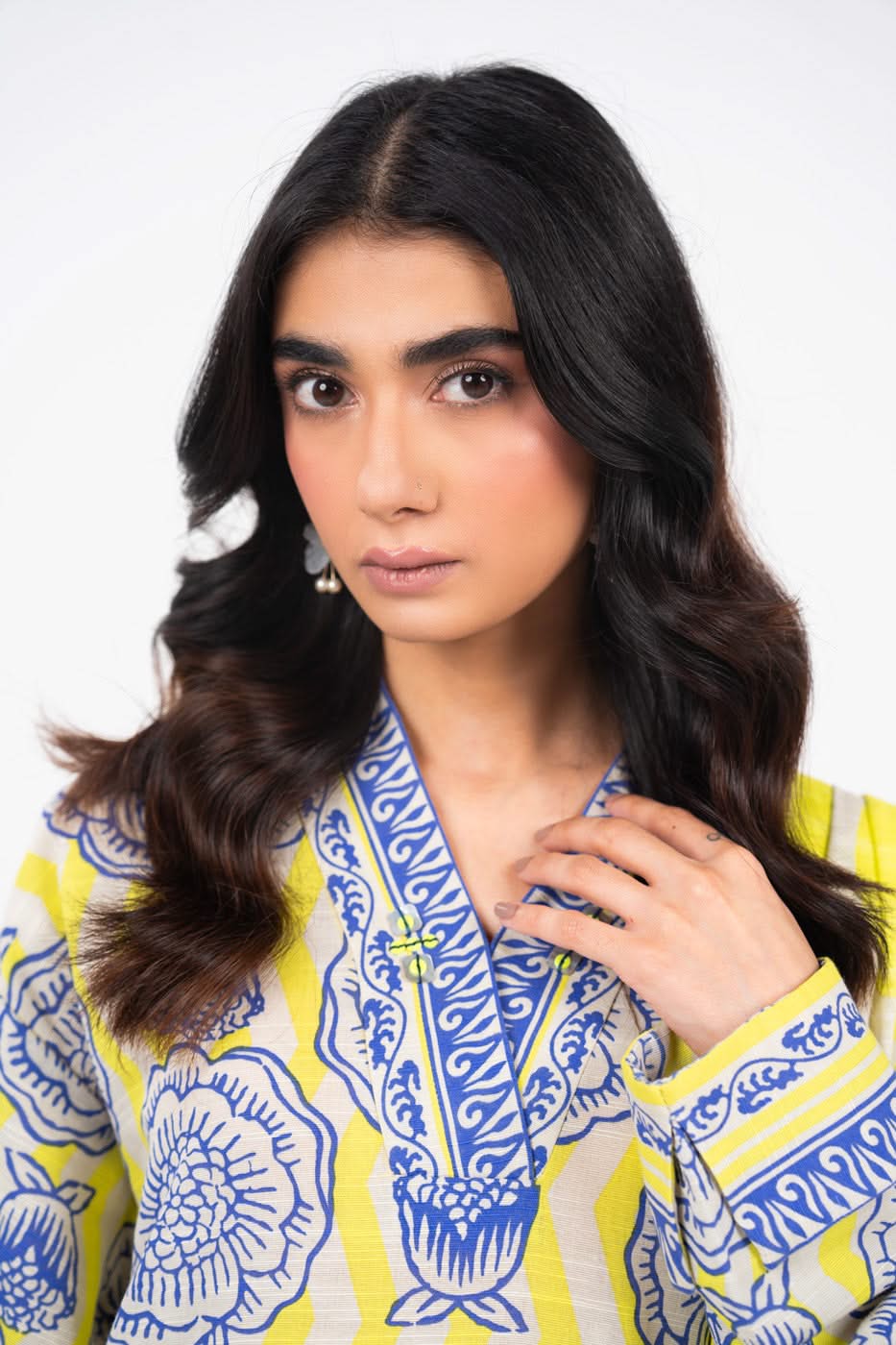 3 Piece Printed Khaddar Suit With Light Khaddar Dupatta