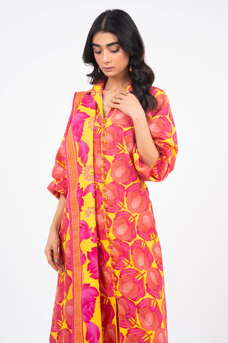 3 Piece Printed Khaddar Suit With Light Khaddar Dupatta