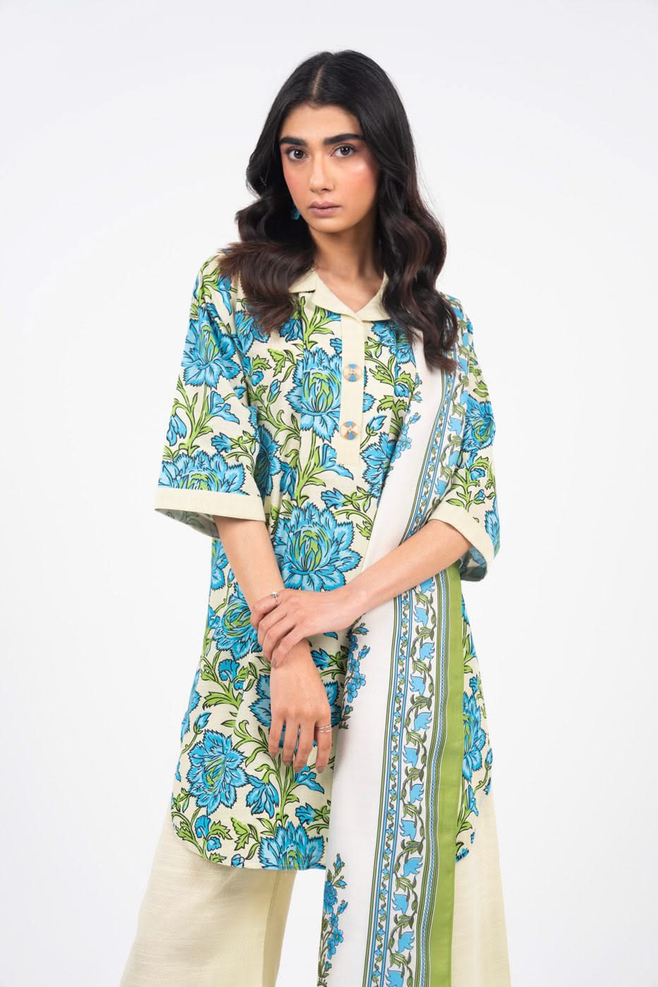3 Piece Printed Viscose Slub Suit With Silky Line Dupatta