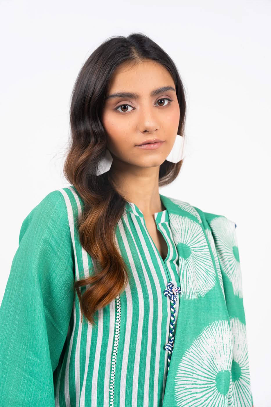 2 Piece Printed Khaddar Suit With Light Khaddar Dupatta