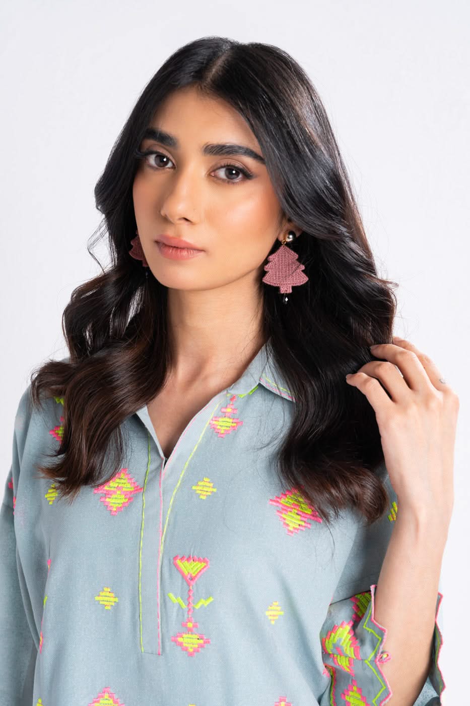 2 Piece Embroidered Kirundi Suit With Karandi Trouser
