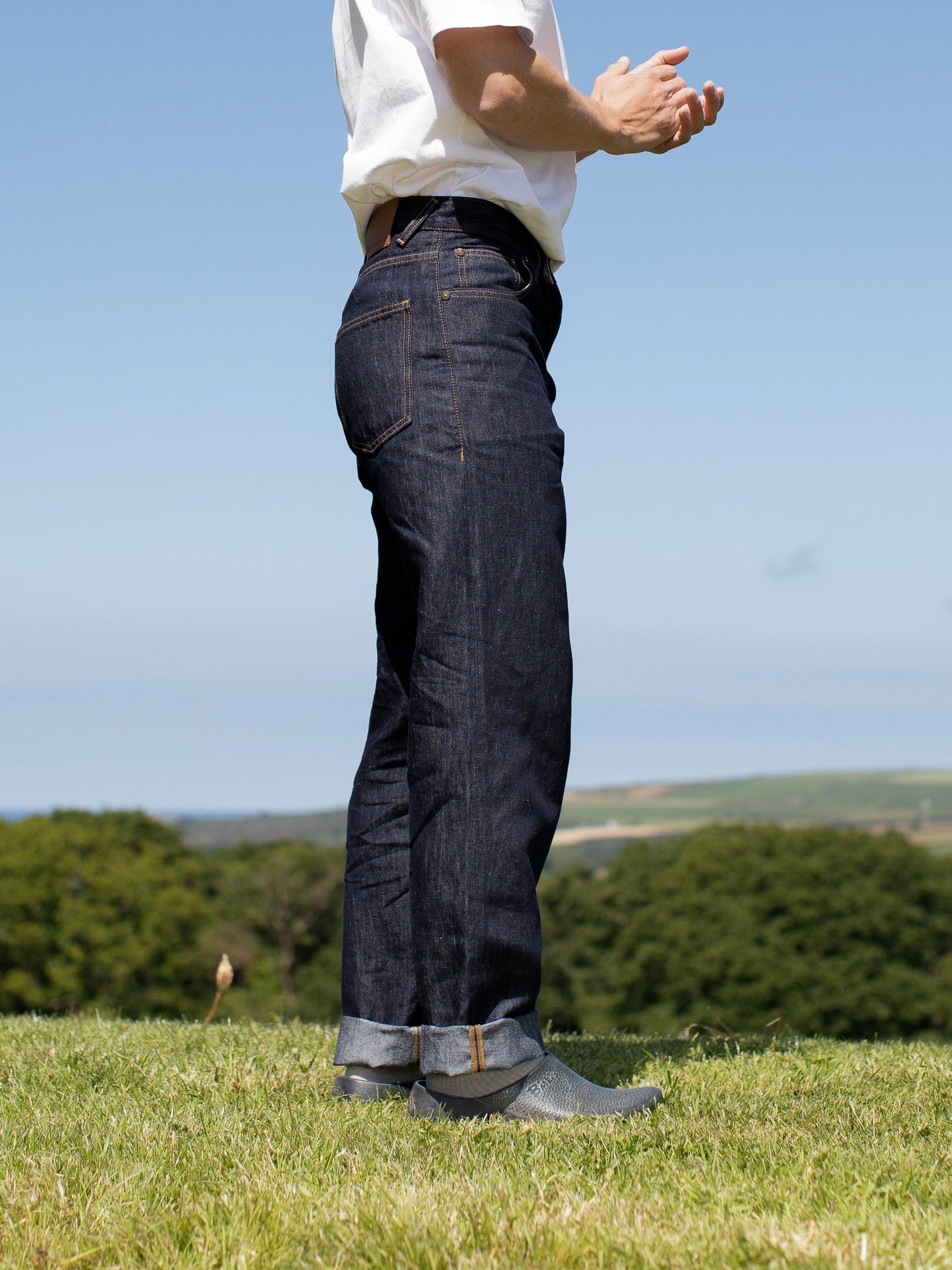 V-Fit Tapered Fit - Japanese Linen Denim