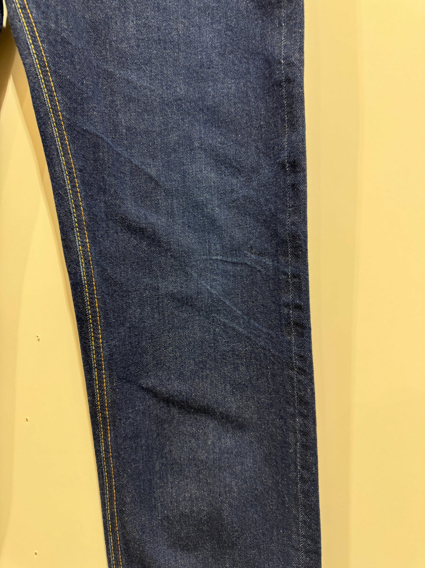 DJB0135 - Slim - W33 L28