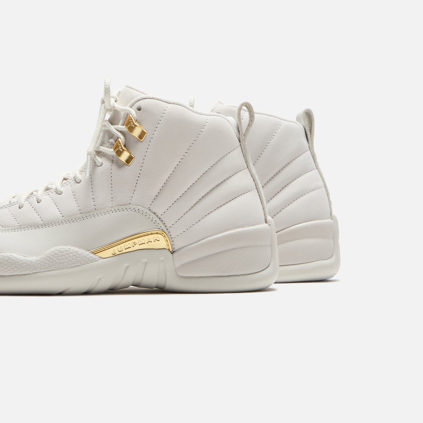 Jordan WMNS Air Jordan 12 - Phantom / Metallic Gold / White