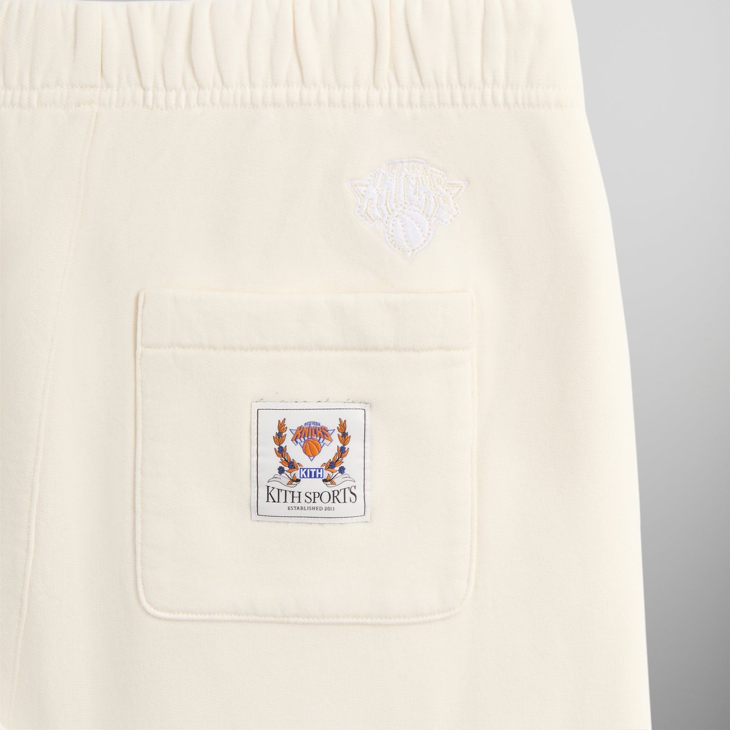 Kith for the New York Knicks Wingman Vintage Nelson Sweatpant - Sandrift