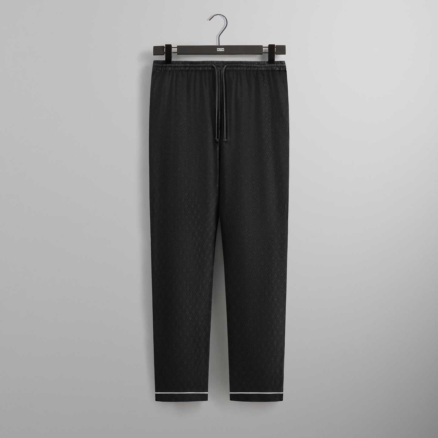 Kithmas Crest Monogram Pajama Set - Black