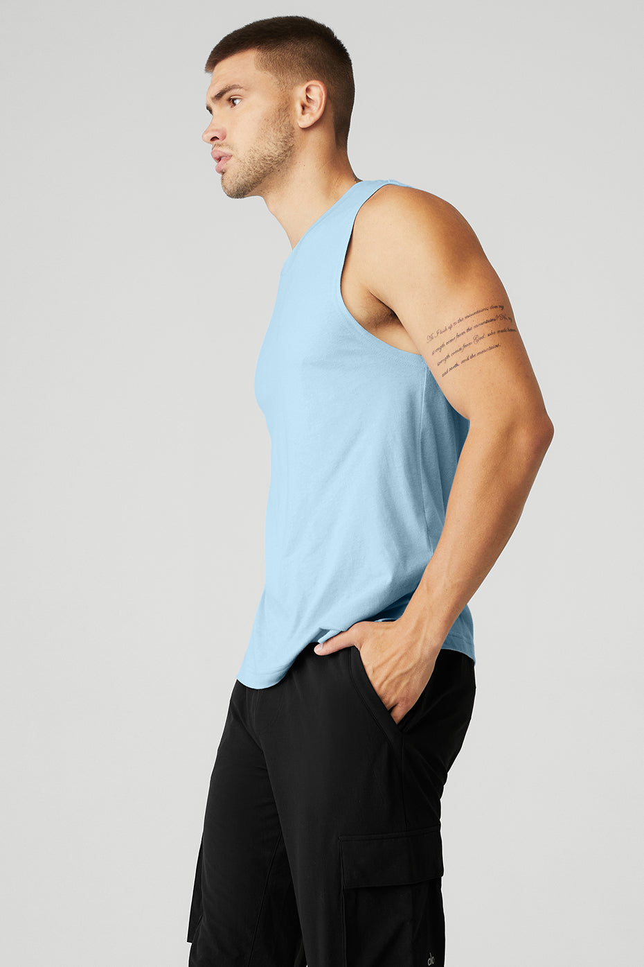 The Triumph Muscle Tank - Calm Blue