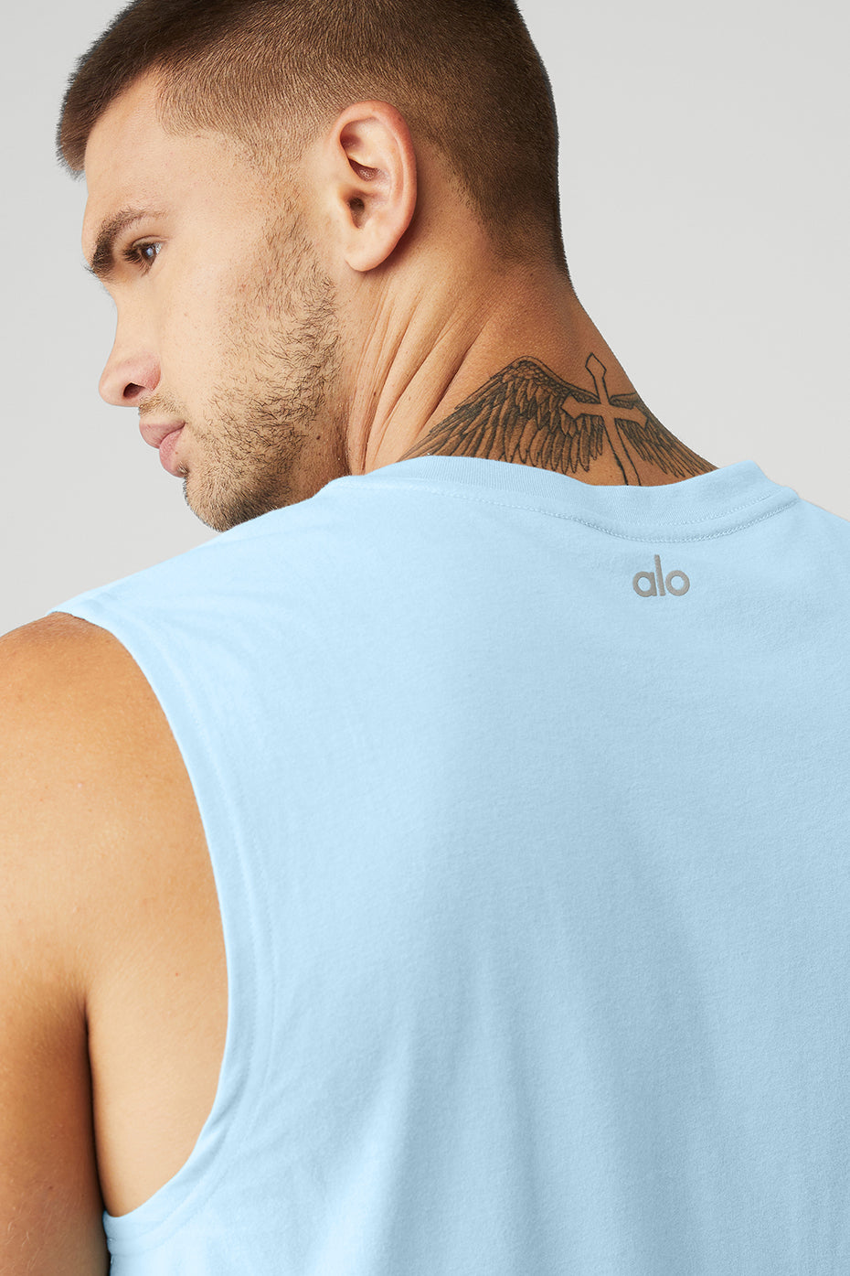 The Triumph Muscle Tank - Calm Blue