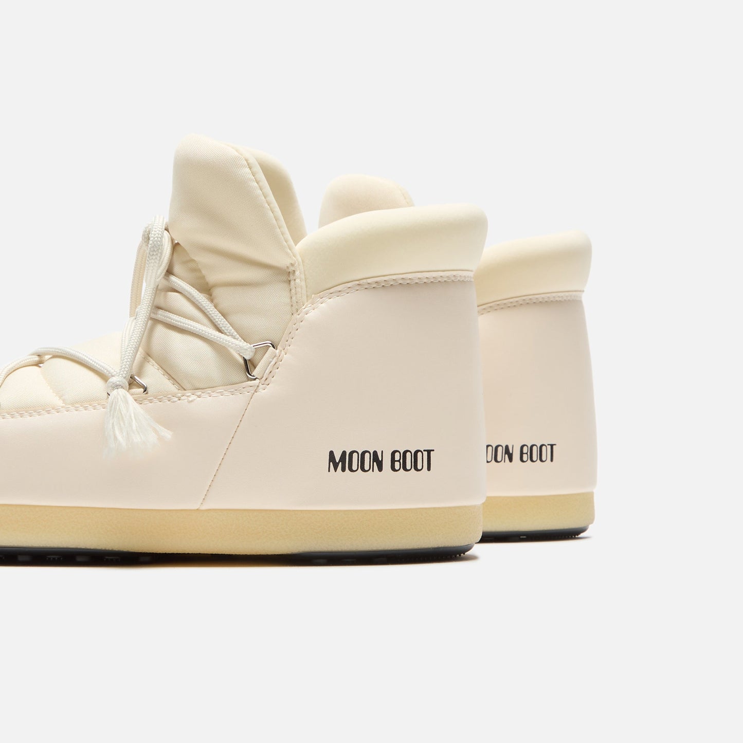 Moon Boot EVX Pumps - Cream