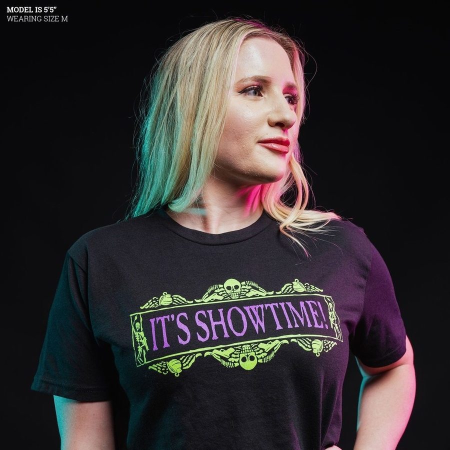 Women's It's Showtime Boyfriend Fit T-Shirt - Black