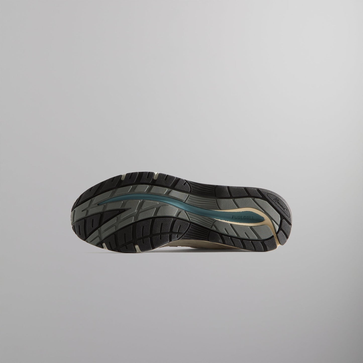 Kith & New Balance Madison Square Garden Made in UK 991V2 - Antarctica / Beige / Castlerock