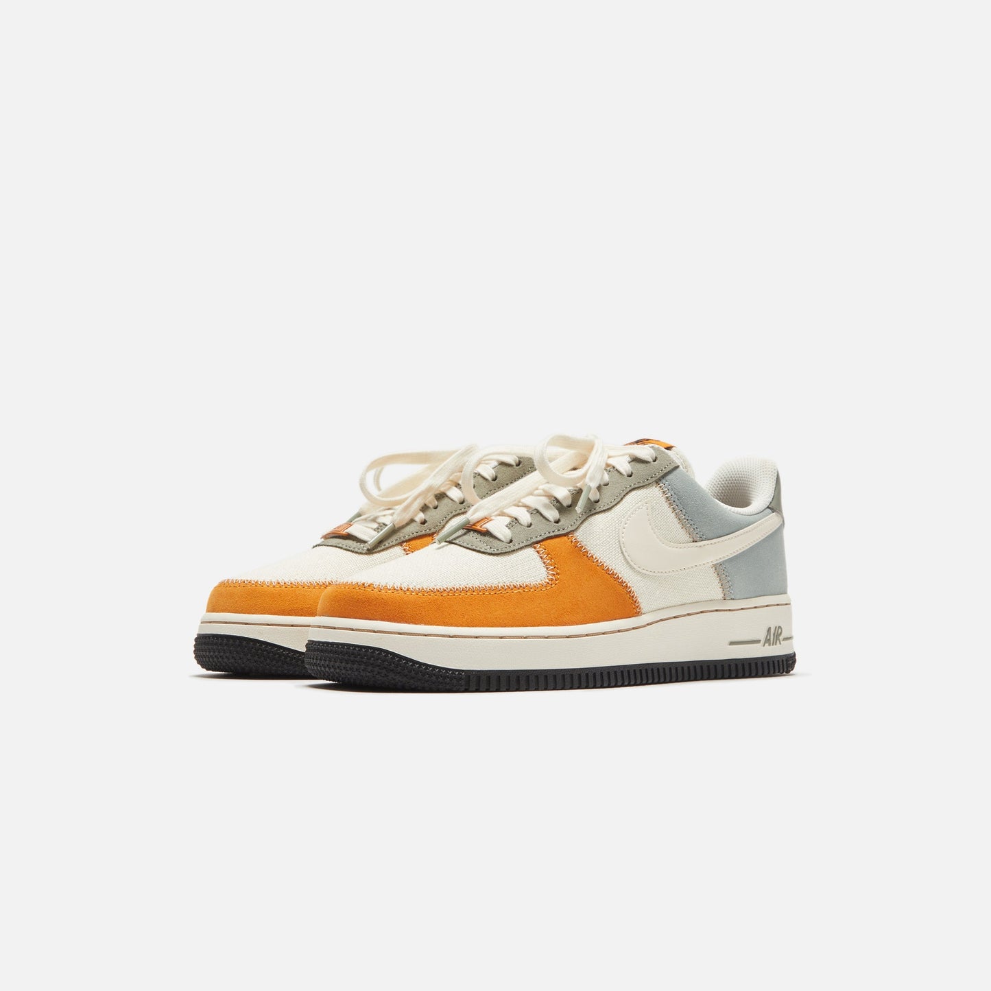 Nike Air Force 1 ’07 LV8 - Light Pumice / Pale Ivory / Dark Stucco