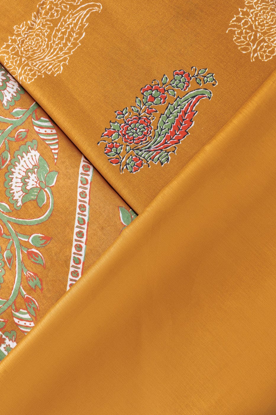 3 Pc Printed Lawn Suit With Lawn Dupatta