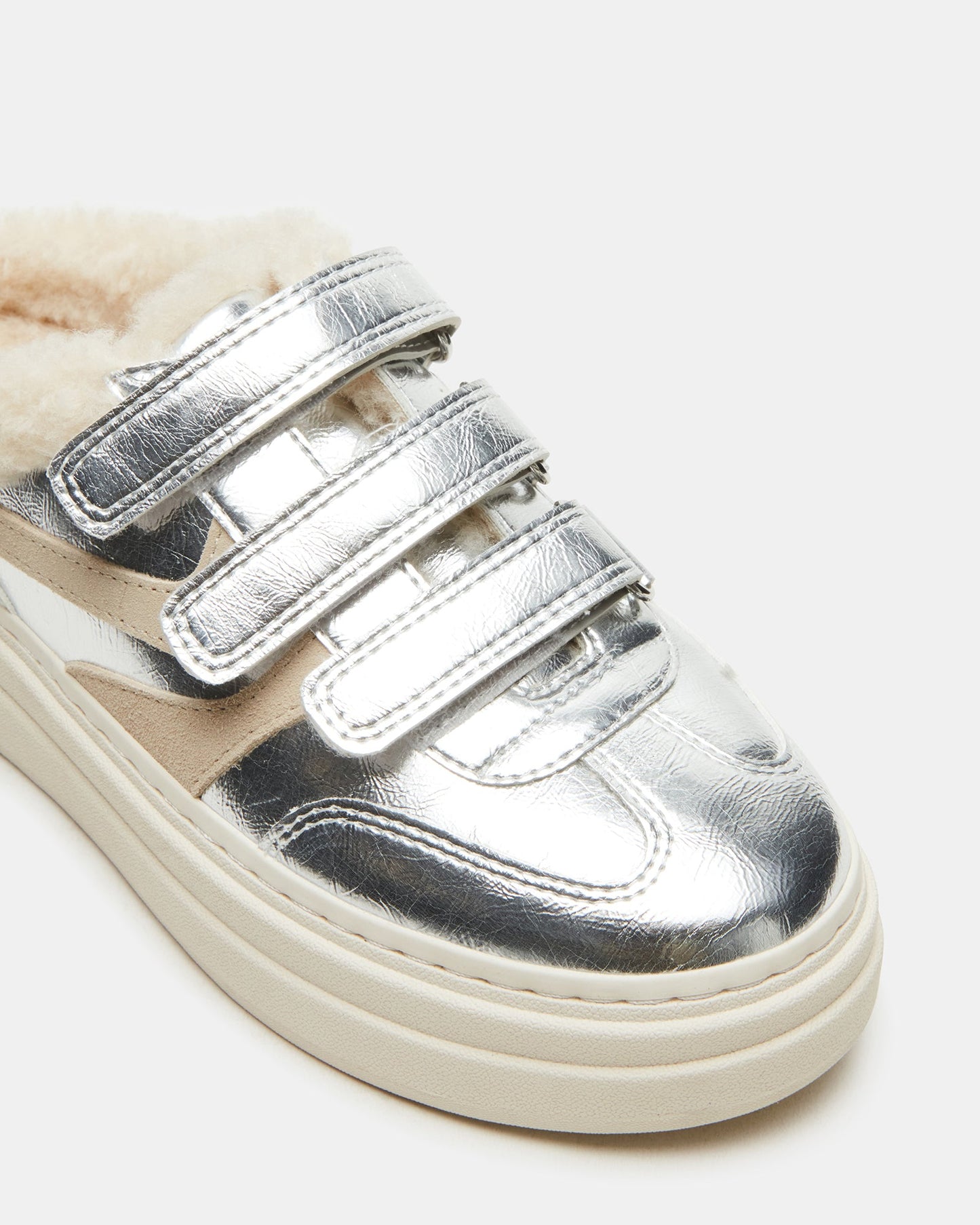 DASHER SILVER