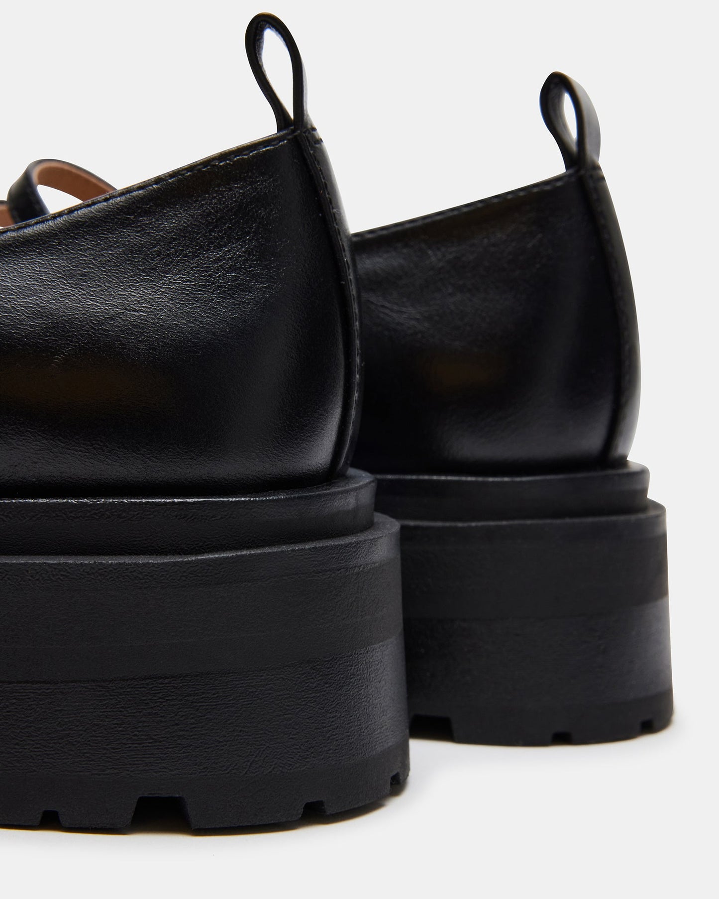 LUCINE BLACK LEATHER