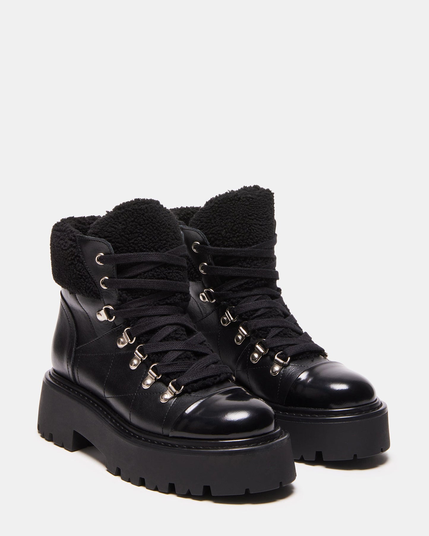 REYEN BLACK LEATHER