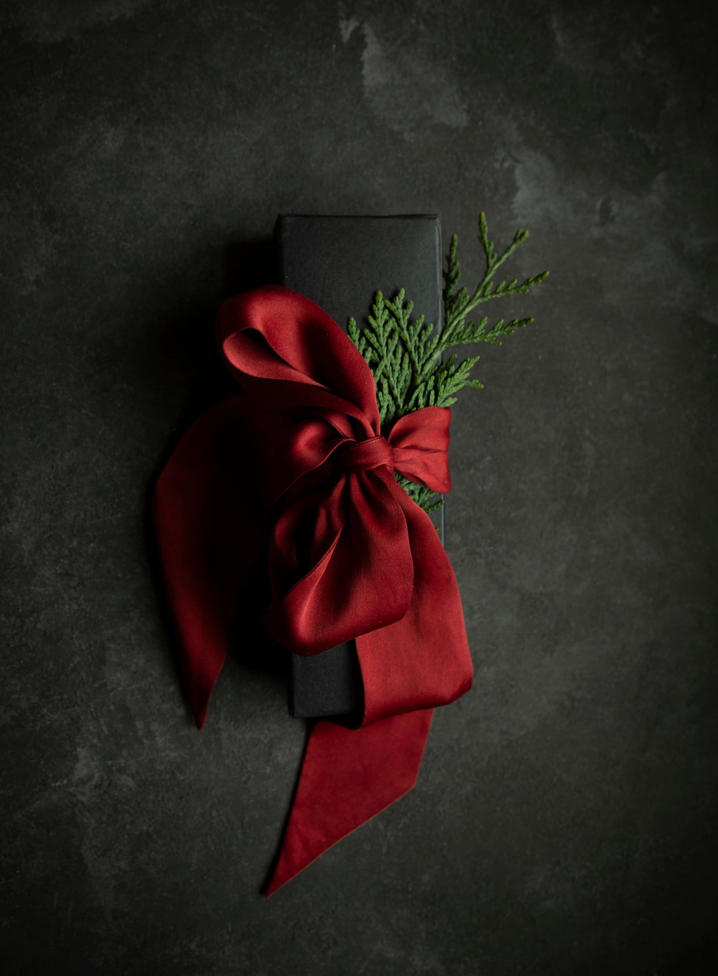 Plant Dyed Silk Twilly / Scarlet