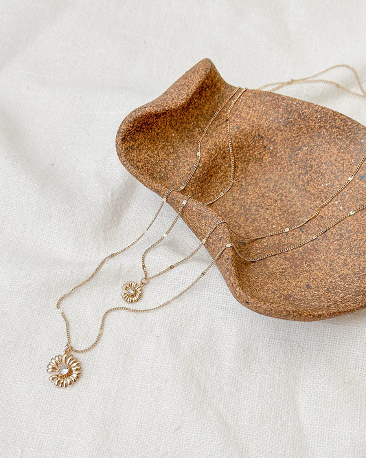 Daisy Chain Necklace